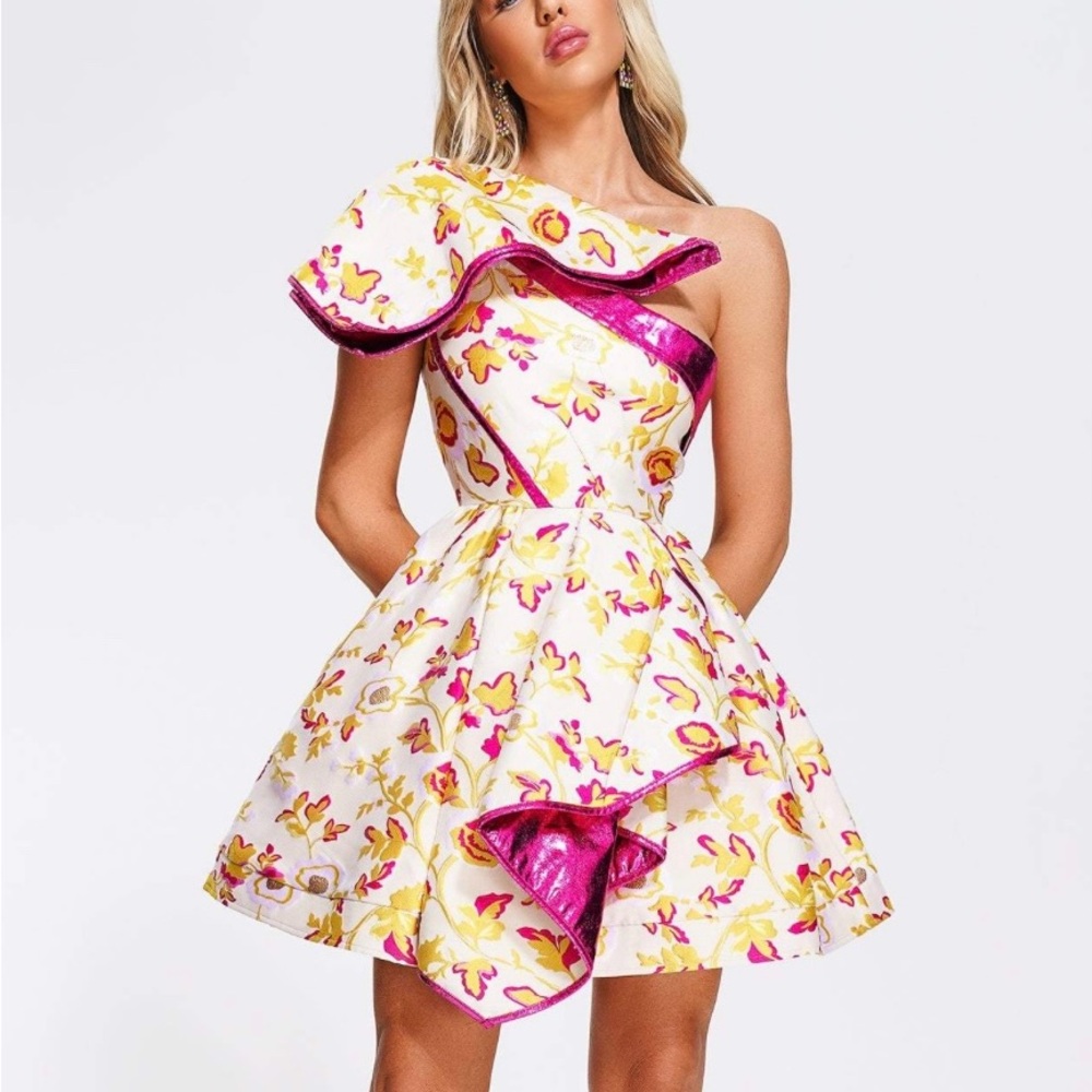 Eliya the Label floral dress NWT